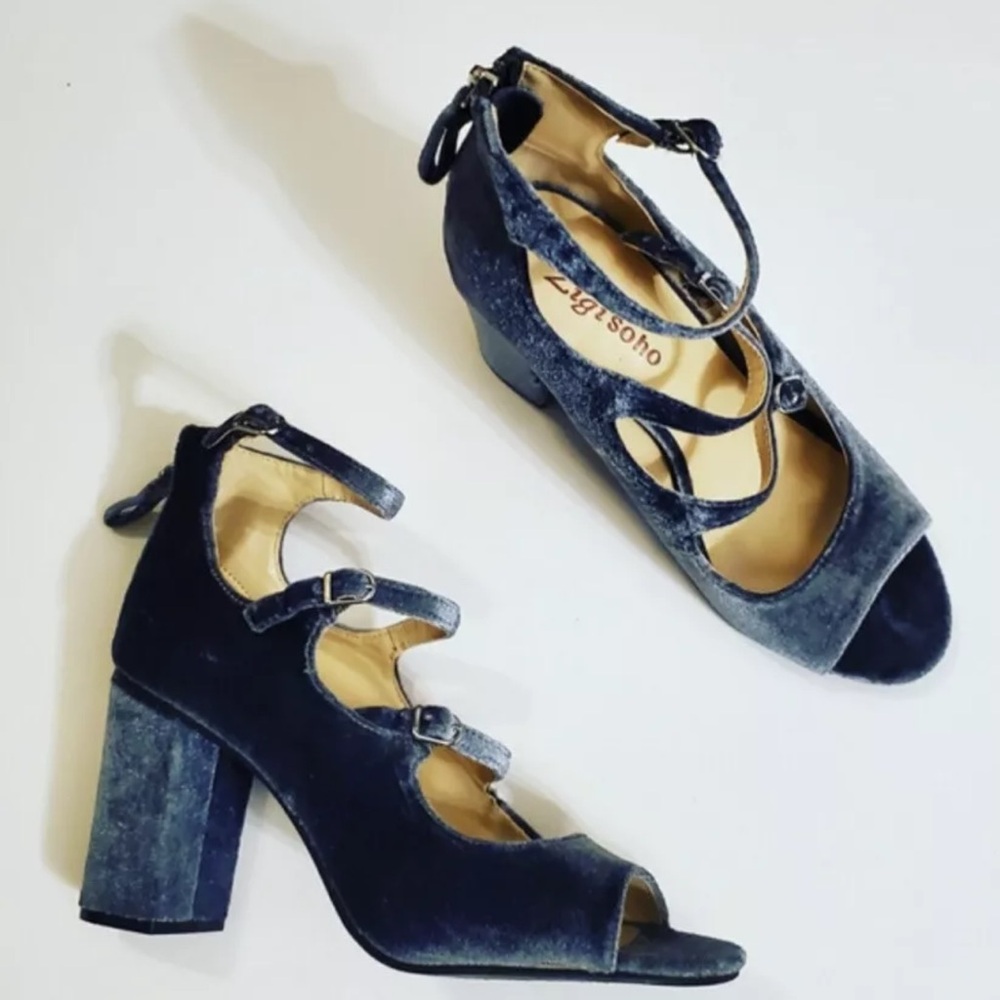 NEW ZIGI SOHO Womens Velvet Blue Gray Nancie Ankle Strap Peeptoe Bootie 7.5